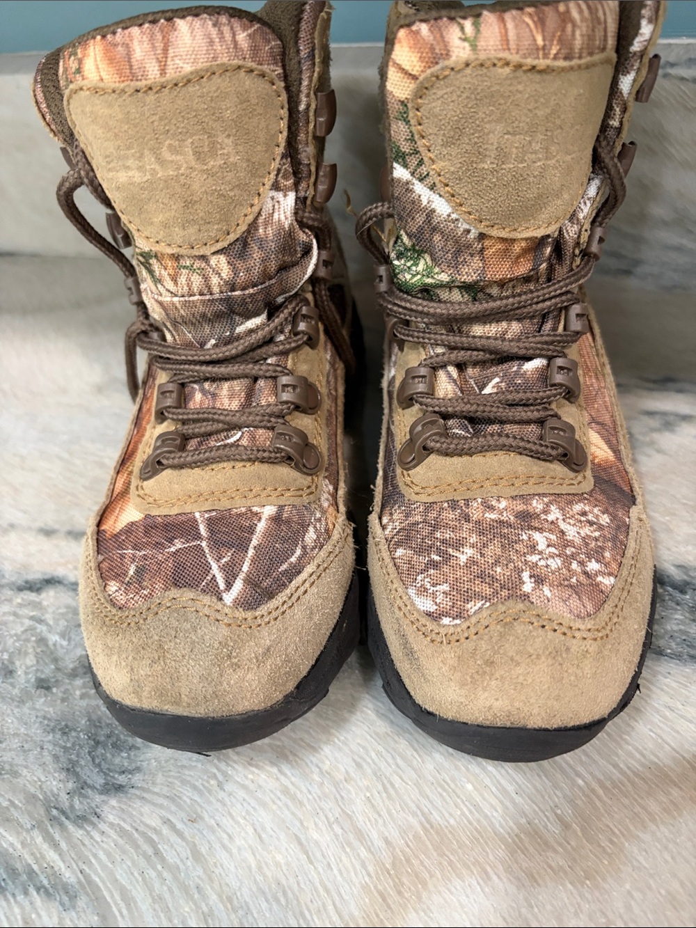 Brown Camouflage Kids Outdoor Boots — Durable Lace-Up